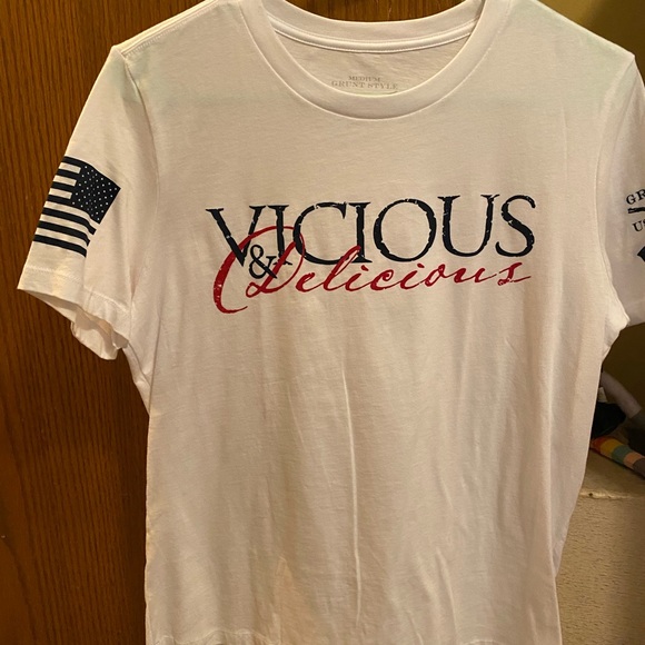 6 most brand new never worn grunt style shirts - Picture 2 of 7